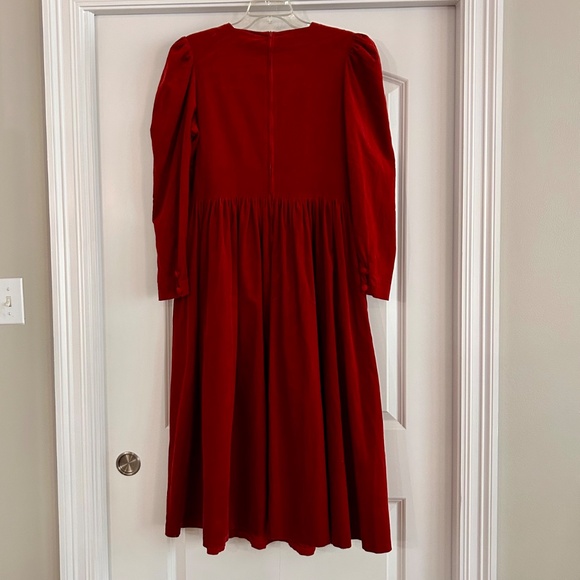 Vintage Laura Ashley Dress Excellent Condition long sleeve corduroy puff pleats - Picture 3 of 7